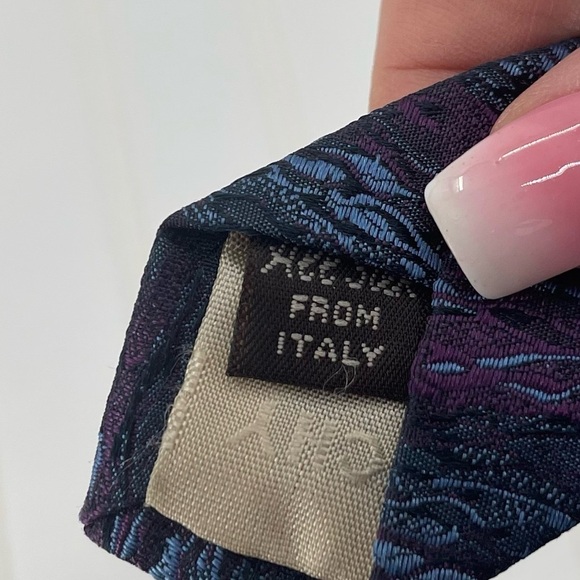 Givenchy Monsieur Vintage Italian Silk Blue and Purple Tie - Picture 4 of 6